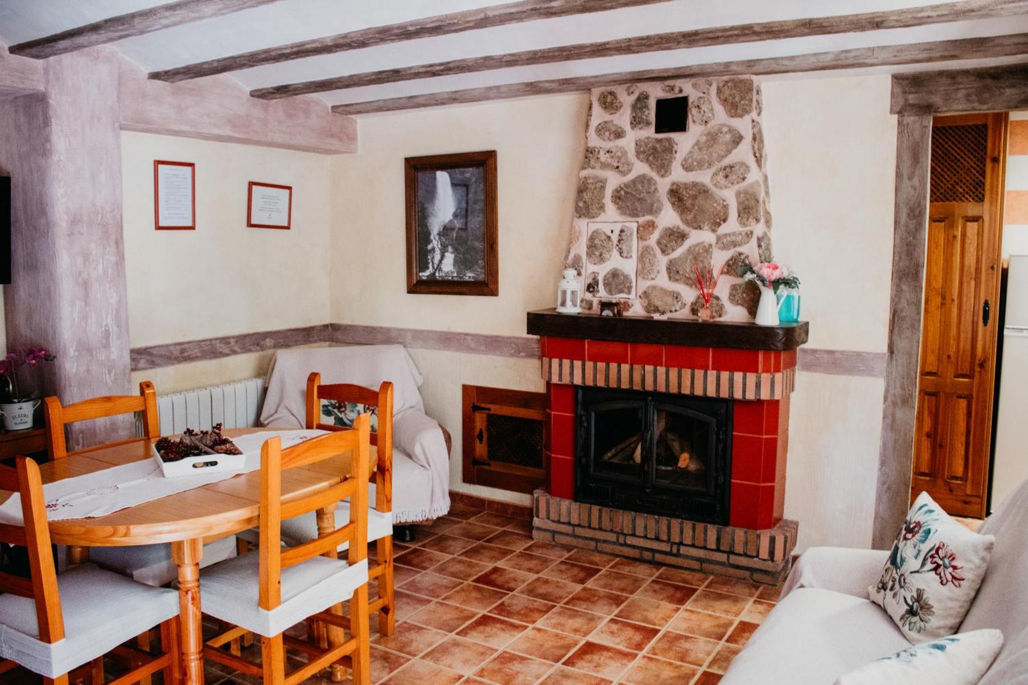 Apartamentos El Callejon Riópar المظهر الخارجي الصورة